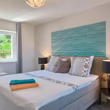 Istra Panorama Prázdninový dům *