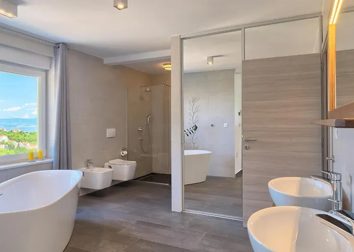 Istra Panorama Feriehus Opatija