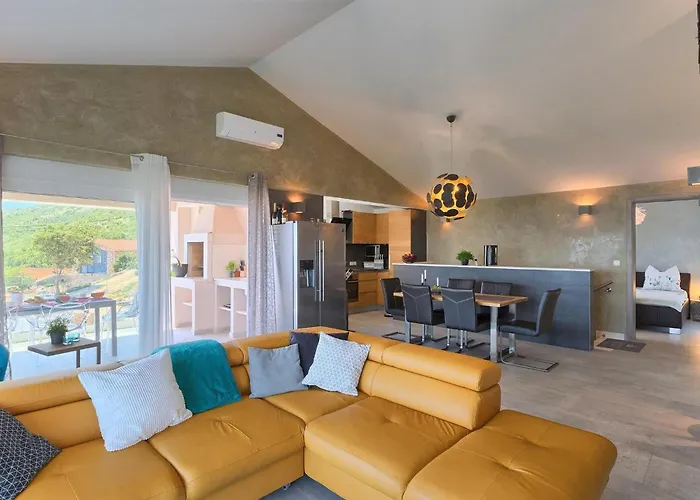 Istra Panorama Feriehus Opatija